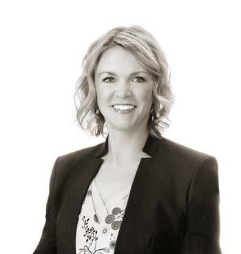 Portrait of Yvette Syrota, Realtor®